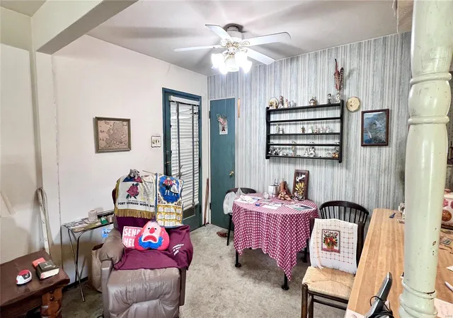 Photo 2 of Single family home for sale at 1642 Union Rd, Saint Louis, MO 63125 | MLS# 25028692 | Listing updated on 2025-05-02