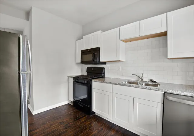 Photo 3 of Multi family home for sale at 1016 Tamm Ave, Saint Louis, MO 63139 | MLS# 25028921 | Listing updated on 2025-05-07