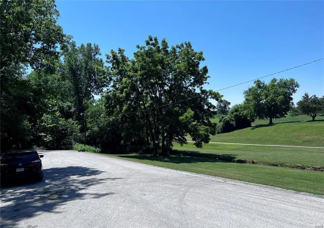 Photo 2 of Land for sale at 1 Lot 1 Ismail Estates, Hannibal, MO 63401 | MLS# 25028946 | Listing updated on 2025-05-02