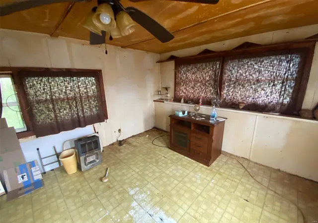 Photo 2 of Single family home for sale at 25890 County Road 432, Saint James, MO 65559 | MLS# 25028974 | Listing updated on 2025-05-02