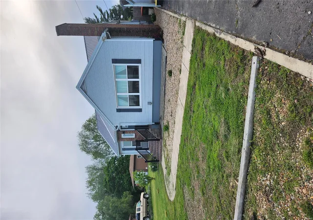 Photo 3 of Single family home for sale at 32887 State Hwy 25, Advance, MO 63730 | MLS# 25029078 | Listing updated on 2025-05-03