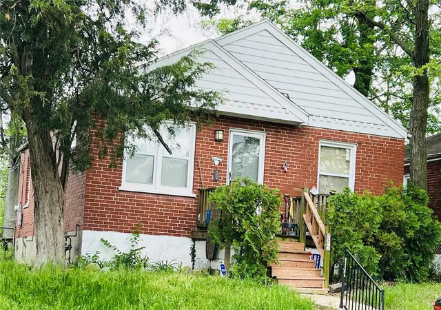 Photo 1 of Single family home for sale at 5658 Maffitt Ave, Saint Louis, MO 63112 | MLS# 25029109 | Listing updated on 2025-05-04