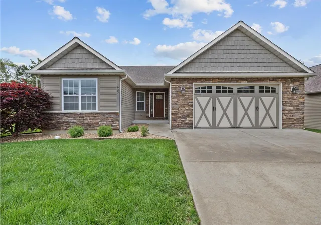 Photo 1 of Single family home for sale at 433 Cherry Crk Ln, Farmington, MO 63640 | MLS# 25029123 | Listing updated on 2025-05-05