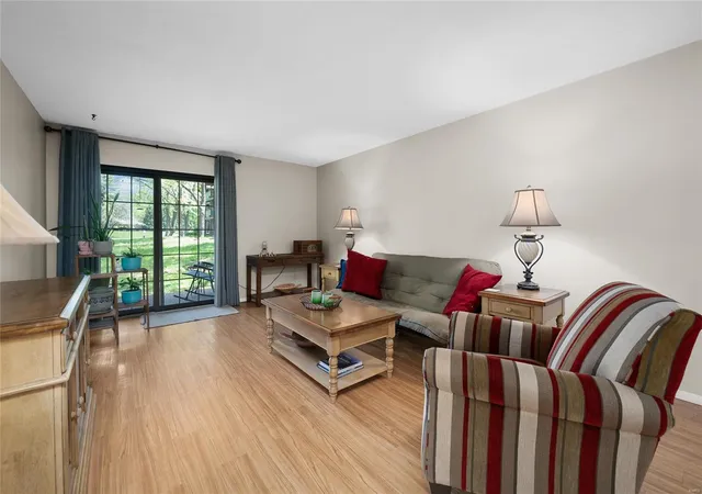 Photo 4 of Condo for sale at 1430 Heritage #101, Saint Charles, MO 63303 | MLS# 25029165 | Listing updated on 2025-05-12