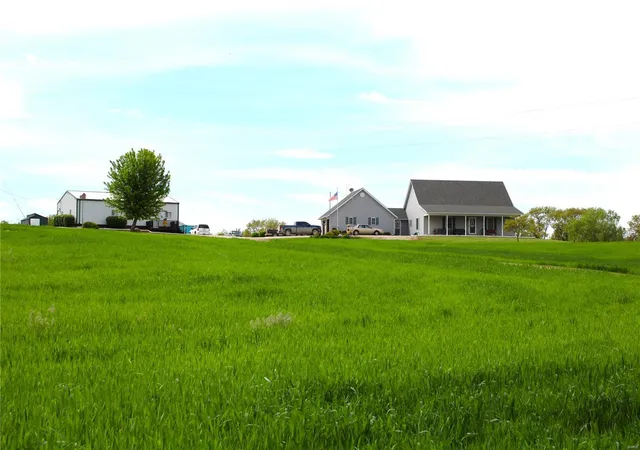 Photo 1 of Single family home for sale at 16255 Monroe Road 875, Paris, MO 65275 | MLS# 25029166 | Listing updated on 2025-05-04