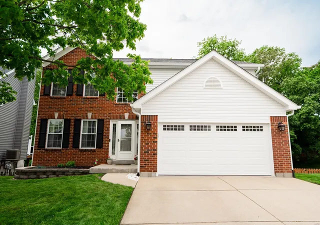 Photo 1 of Single family home for sale at 378 Westwind Ests Ln, Valley Park, MO 63088 | MLS# 25029175 | Listing updated on 2025-05-06
