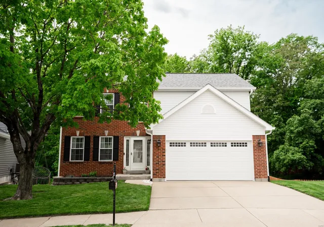 Photo 1 of Single family home for sale at 378 Westwind Ests Ln, Valley Park, MO 63088 | MLS# 25029175 | Listing updated on 2025-05-06