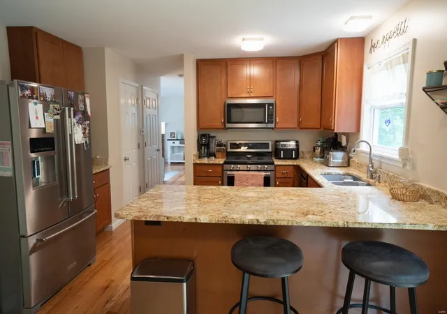 Photo 4 of Single family home for sale at 378 Westwind Ests Ln, Valley Park, MO 63088 | MLS# 25029175 | Listing updated on 2025-05-06