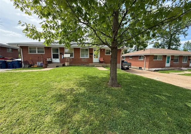 Photo 3 of Multi family home for sale at 3205 Buder Ct, Saint Ann, MO 63074 | MLS# 25029214 | Listing updated on 2025-05-05