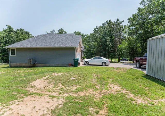 Photo 2 of Single family home for sale at 30841 Maries Rd 342, Belle, MO 65013 | MLS# 25029413 | Listing updated on 2025-05-05