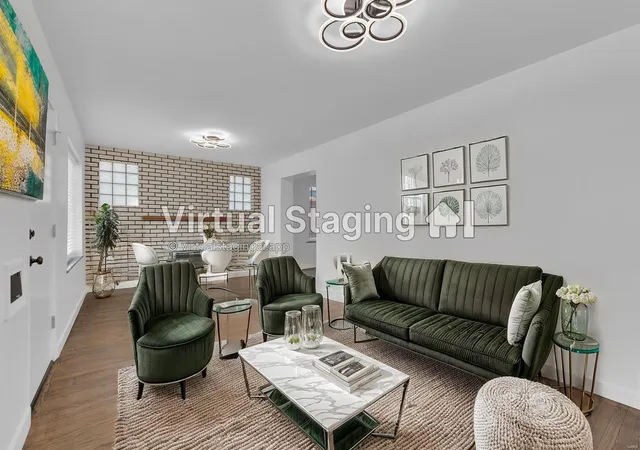 Photo 3 of Single family home for sale at 5225 Quincy St, Saint Louis, MO 63109 | MLS# 25029541 | Listing updated on 2025-05-06