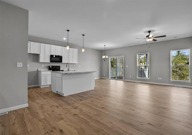5th image of 2324 Matthias Close Rd #22 STB, Washington, MO 63090 | MLS# 25029591