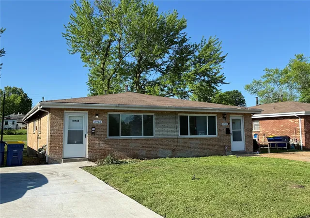 Photo 1 of Multi family home for sale at 10748 Tropic Dr #48-50, Saint Ann, MO 63074 | MLS# 25029801 | Listing updated on 2025-05-07