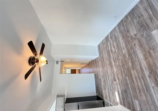Listing Photo 5 - Condo for sale in building located at 10748 Tropic Dr, Saint Ann, MO 63074 - Unit #48-50