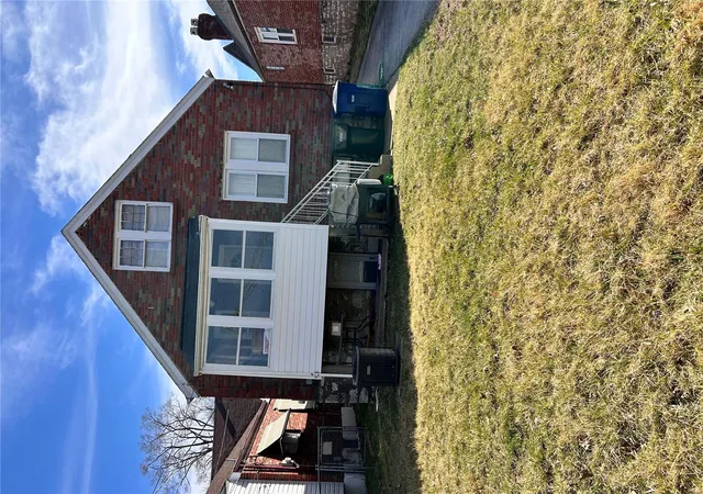 Photo 2 of Single family home for sale at 1225 Orchid Ave, Saint Louis, MO 63147 | MLS# 25029803 | Listing updated on 2025-05-08