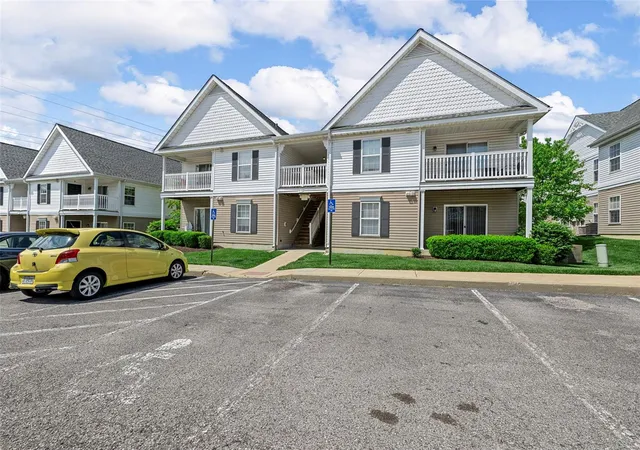 Photo 1 of Condo for sale at 9732 Crayford Rd #5D, Saint Louis, MO 63123 | MLS# 25029826 | Listing updated on 2025-05-08