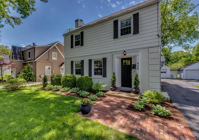 Photo 2 of Single family home for sale at 435 Alice Ave, Saint Louis, MO 63122 | MLS# 25029872 | Listing updated on 2025-05-08