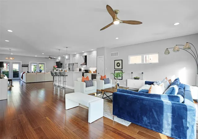 4th image of 4333 Delmar Blvd, Saint Louis, MO 63108 | MLS# 25029908