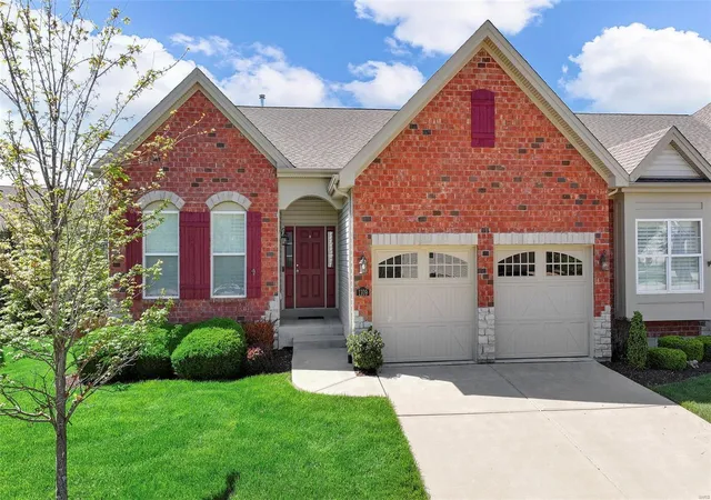 Photo 1 of Condo for sale at 1109 Spruce Forest Dr, Lake Saint Louis, MO 63367 | MLS# 25029941 | Listing updated on 2025-05-08