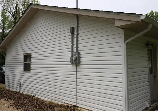 4th image of 1507 Vine St, Poplar Bluff, MO 63901 | MLS# 25030144