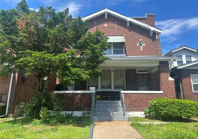 Photo 1 of Multi family home for sale at 5039 Northland Ave, Saint Louis, MO 63113 | MLS# 25030164 | Listing updated on 2025-05-08
