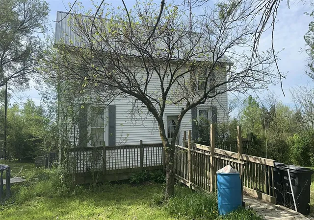 Photo 1 of Single family home for sale at 2370 Enochs Knob Rd, New Haven, MO 63068 | MLS# 25030177 | Listing updated on 2025-05-09