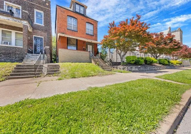 Photo 2 of Single family home for sale at 4126 Page Blvd, Saint Louis, MO 63113 | MLS# 25030197 | Listing updated on 2025-05-12