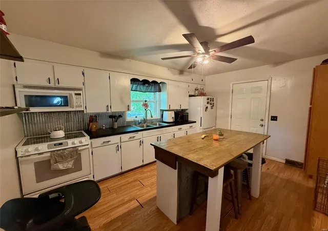 Photo 2 of Single family home for sale at 704 Union St, Marble Hill, MO 63764 | MLS# 25030368 | Listing updated on 2025-05-12