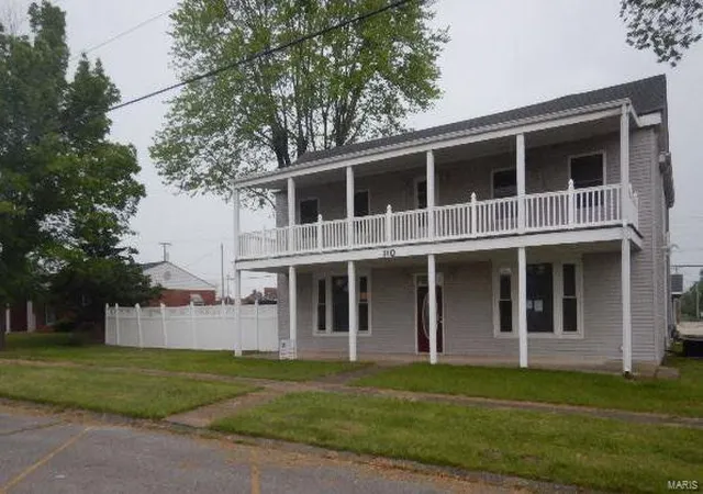 Photo 1 of Single family home for sale at 110 W Lion St, Jonesburg, MO 63351 | MLS# 25030516 | Listing updated on 2025-05-09