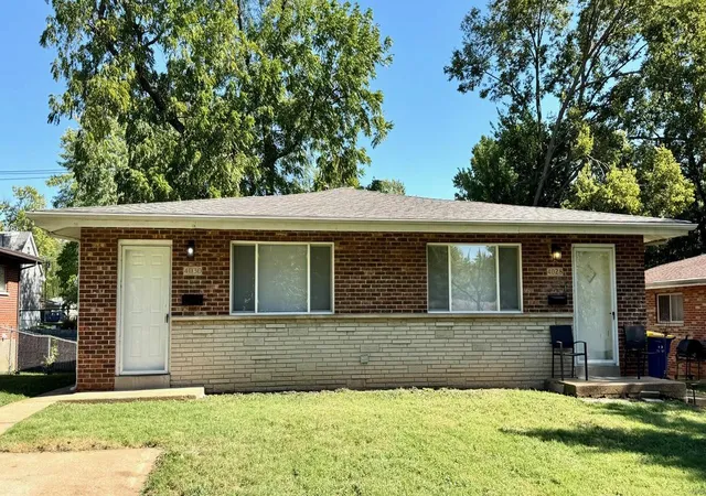 Photo 1 of Multi family home for sale at 4028 Esseldale Dr, Saint Ann, MO 63074 | MLS# 25030523 | Listing updated on 2025-05-09