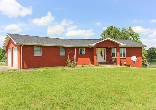 Photo 1 of Single family home for sale at 25840 New Mexico Dr, Marble Hill, MO 63764 | MLS# 25030958 | Listing updated on 2025-05-12