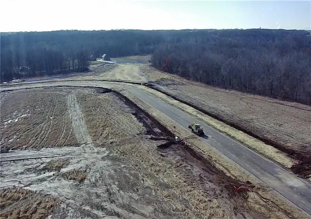 7th image of 14502 Stringtown Cir, Lake Lotawana, MO 64086 | MLS# 2418698