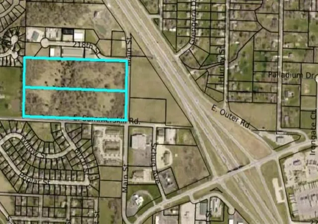 1st image of 11408 Summerskill Rd, Peculiar, MO 64078 | MLS# 2442105