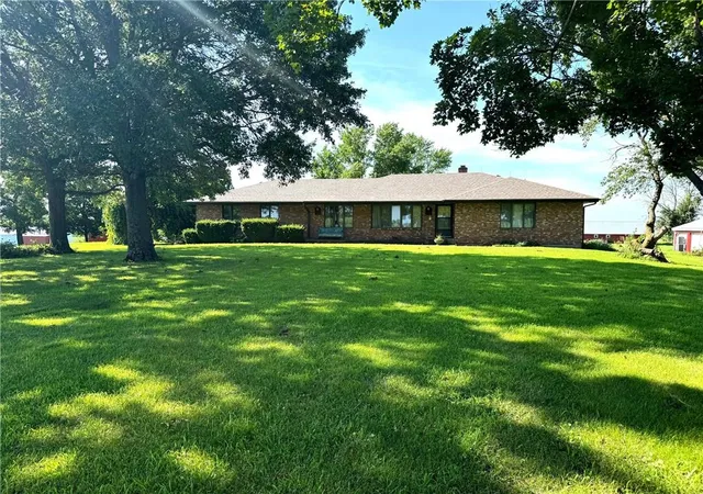 Homes for sale in Gallatin, MO | 24984 P Hwy, Gallatin, MO 64640 | MLS# 2482625