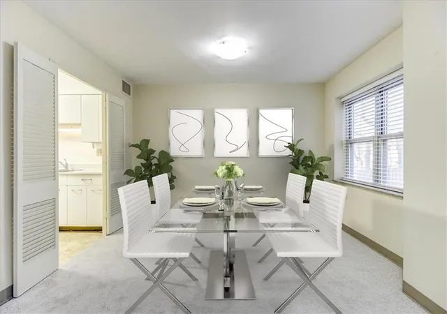 Photo 4 of Sale Pending at 4550 Warwick Blvd #106, Kansas City, MO 64111 | MLS# 2484461 | Listing updated on 2026-09-29