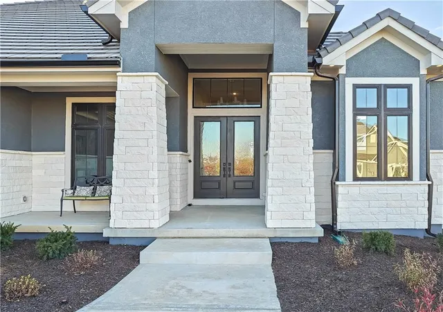Photo 3 of Single family home for sale at 10603 W 173rd Terrace, Overland Park, KS 66221 | MLS# 2486299 | Listing updated on 2026-10-17