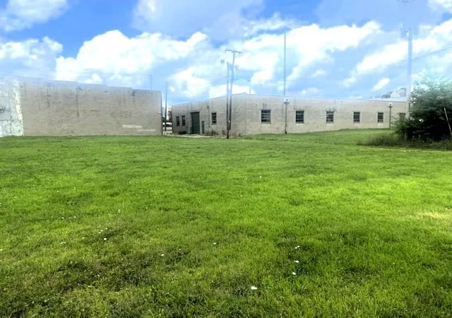 Photo 3 of Land for sale at 521 S 6th St, Saint Joseph, MO 64501 | MLS# 2500901 | Listing updated on 2026-07-28