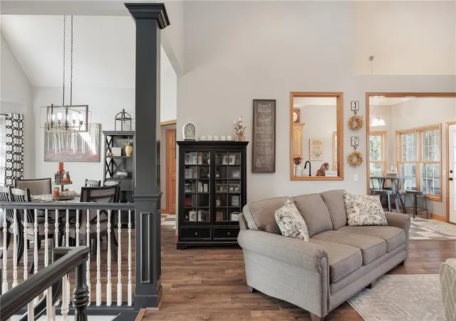 4th image of 3505 London Ct, Saint Joseph, MO 64506 | MLS# 2507945