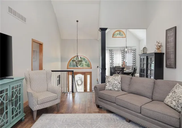 5th image of 3505 London Ct, Saint Joseph, MO 64506 | MLS# 2507945
