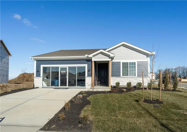 Photo 1 of Single family home for sale at 3000 Nw 96th St, Kansas City, MO 64154 | MLS# 2508941 | Listing updated on 2026-10-03