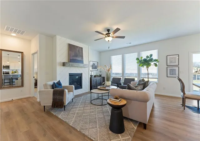 Photo 4 of Single family home for sale at 3000 Nw 96Th St, Kansas City, MO 64154 | MLS# 2508941 | Listing updated on 2026-10-03