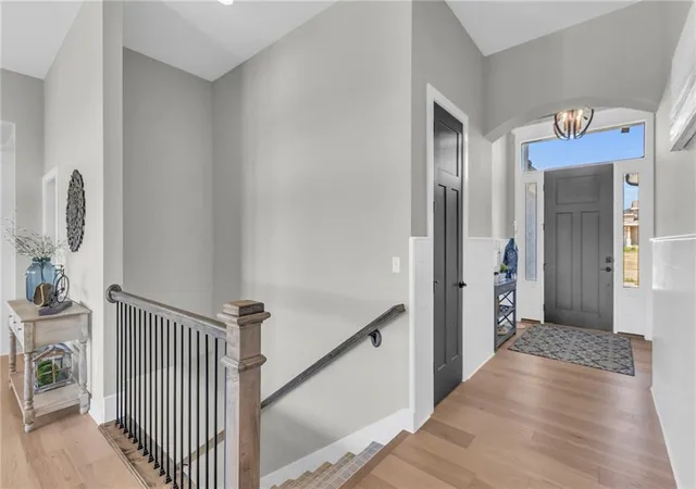 Photo 3 of Sale Pending at 17359 W 169th Terrace, Olathe, KS 66062 | MLS# 2511527 | Listing updated on 2026-10-20