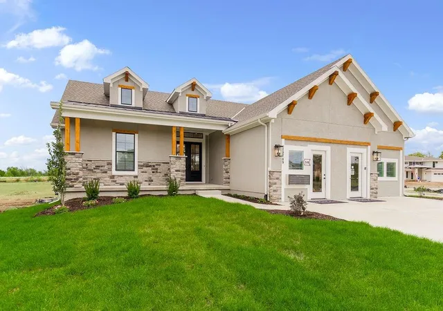 Photo 1 of Single family home for sale at 16789 S Fellows St, Olathe, KS 66062 | MLS# 2511556 | Listing updated on 2026-10-22