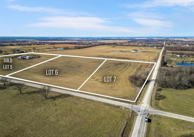 3rd image of 0007 Edgerton Rd, Gardner, KS 66030 | MLS# 2512987