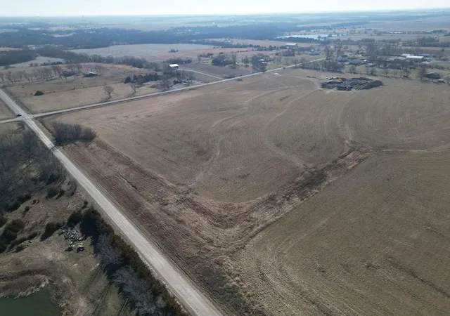 6th image of 0007 Edgerton Rd, Gardner, KS 66030 | MLS# 2512987