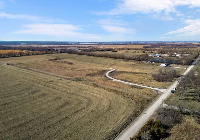 5th image of 0002 W 151 St, Gardner, KS 66030 | MLS# 2513067