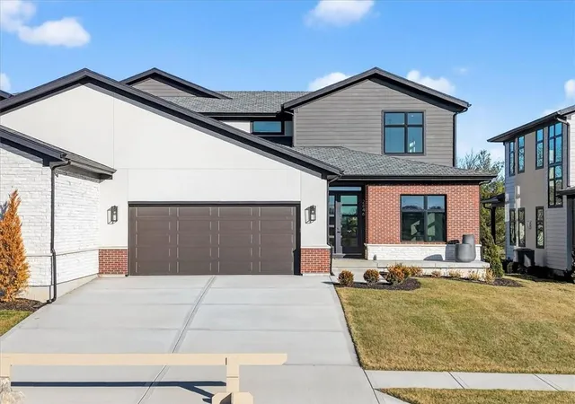 Photo 3 of Single family home for sale at 2846 W 133rd Terrace, Shawnee Mission, KS 66209 | MLS# 2515797 | Listing updated on 2026-10-01