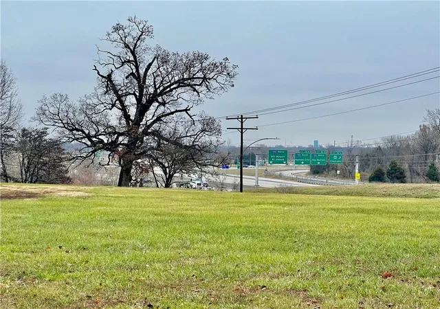 Land for sale at Tbd E Park Ave, Kansas City, MO 64119 | MLS# 2522092