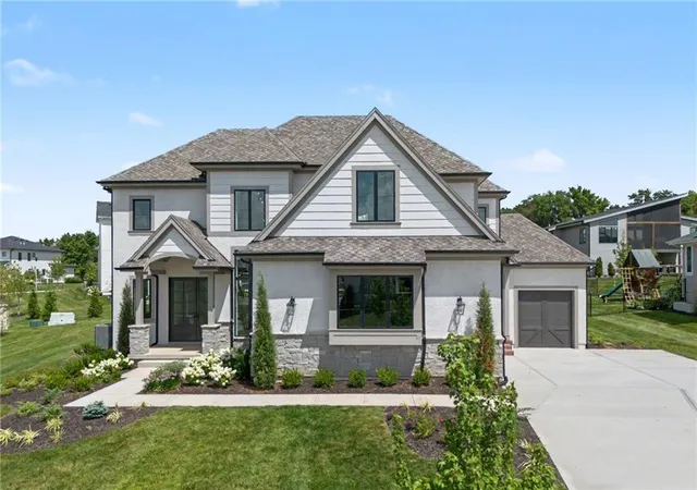 Photo 1 of Single family home for sale at 17021 King St, Overland Park, KS 66221 | MLS# 2523491 | Listing updated on 2026-07-18