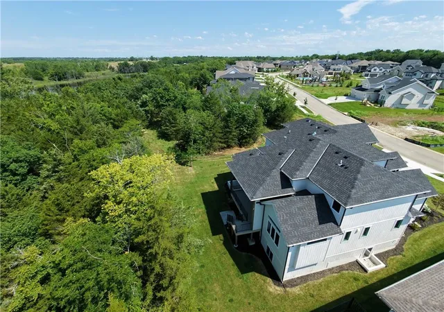 5th image of 17008 Hayes St, Overland Park, KS 66085 | MLS# 2524196
